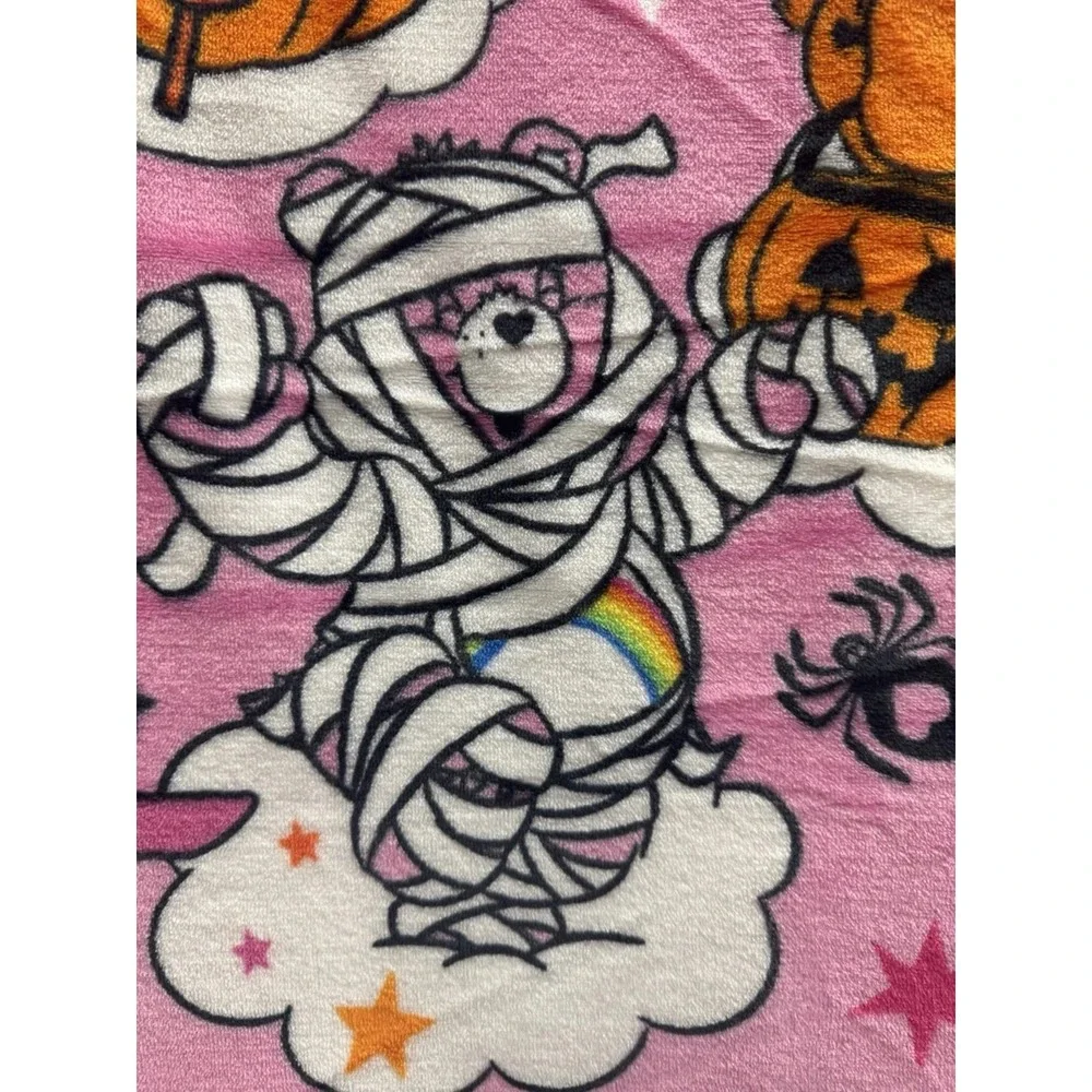 Care Bears Halloween 60 x 90
